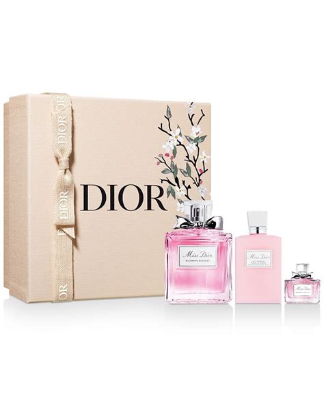 macys miss dior|Miss Dior blooming bouquet Macy's.